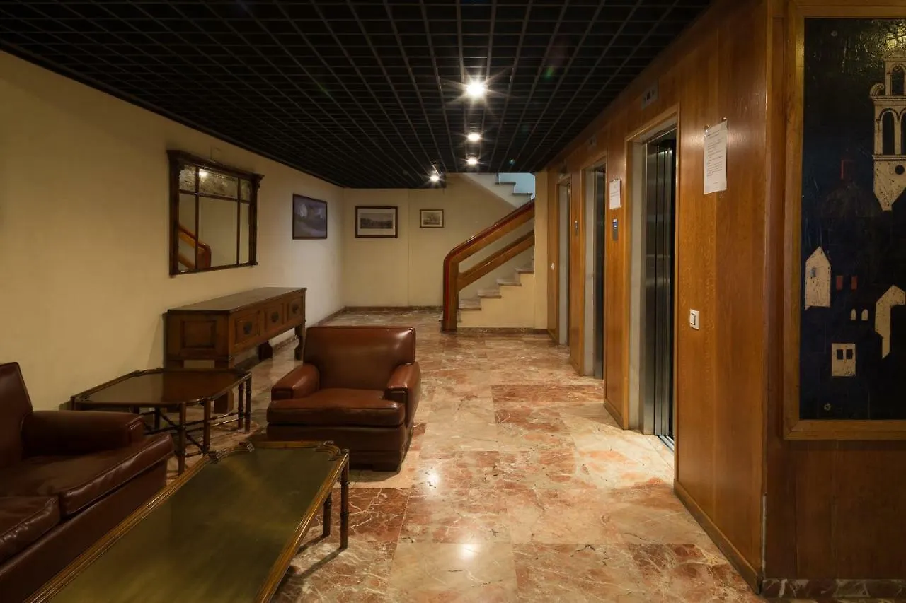 Catedral Cabildo Apartment Seville Spain